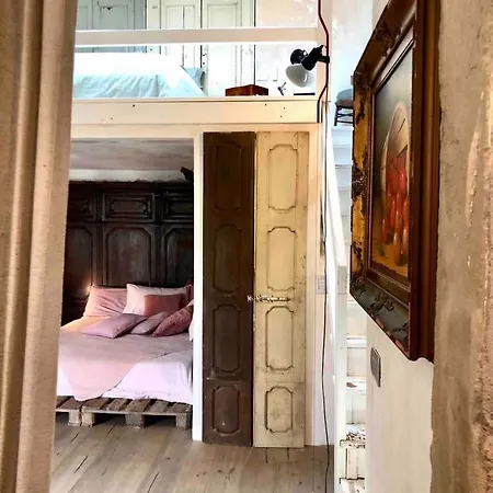 Charming And Design Attic Loft In Coolest Area Navigli Ticinese Apartment