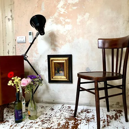 Charming And Design Attic Loft In Coolest Area Navigli Ticinese Milan