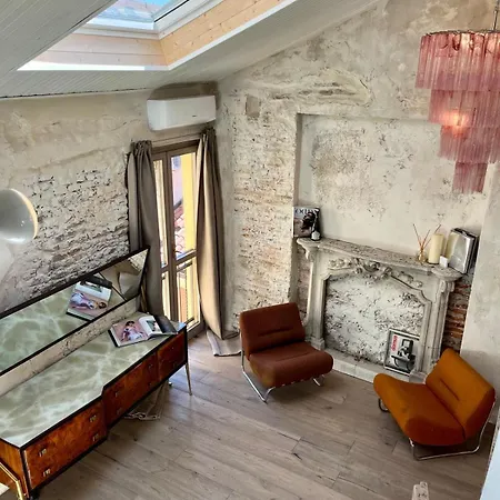 Apartment Charming And Design Attic Loft In Coolest Area Navigli Ticinese